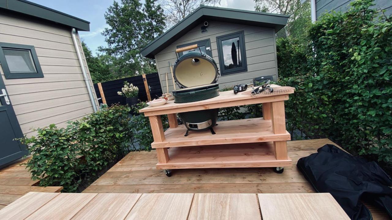 Puur Eernewoude Luxe Chalet Direct Aan Open Vaarwater Gelegen In De Alde Feanen Earnewâld Exterior foto